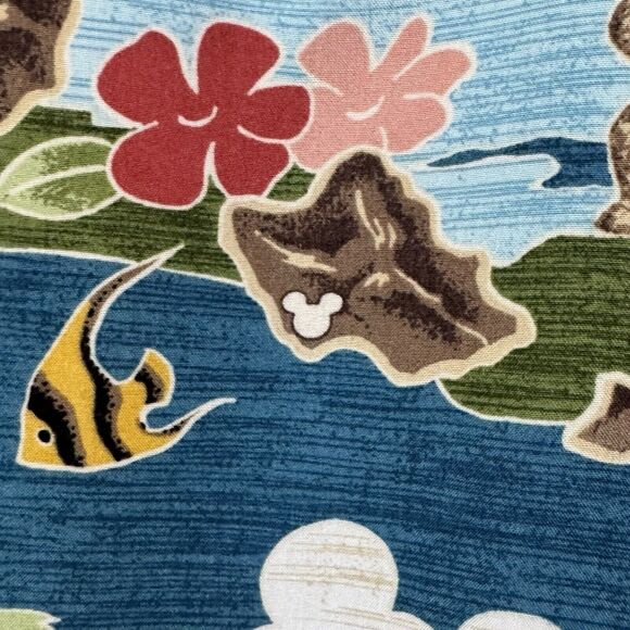 Tori Richard Disney Honolulu Hawaii Aulani Resort Blue Shirt Buttons Large EUC - Picture 12 of 14